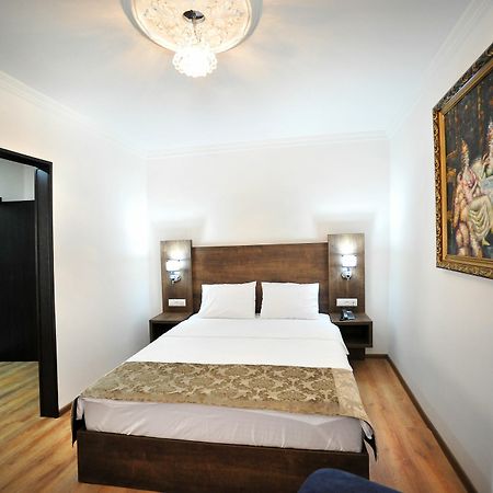 Rk City Hotel ティビリシ エクステリア 写真
