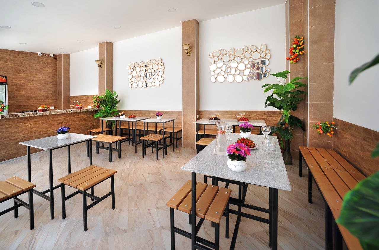 Rk City Hotel ティビリシ エクステリア 写真